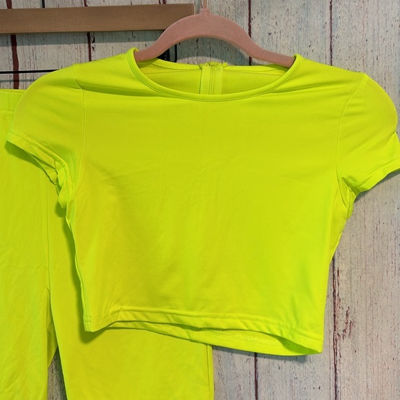 NWOT Boutique Unbranded Two Piece Set - Picture 2 of 7